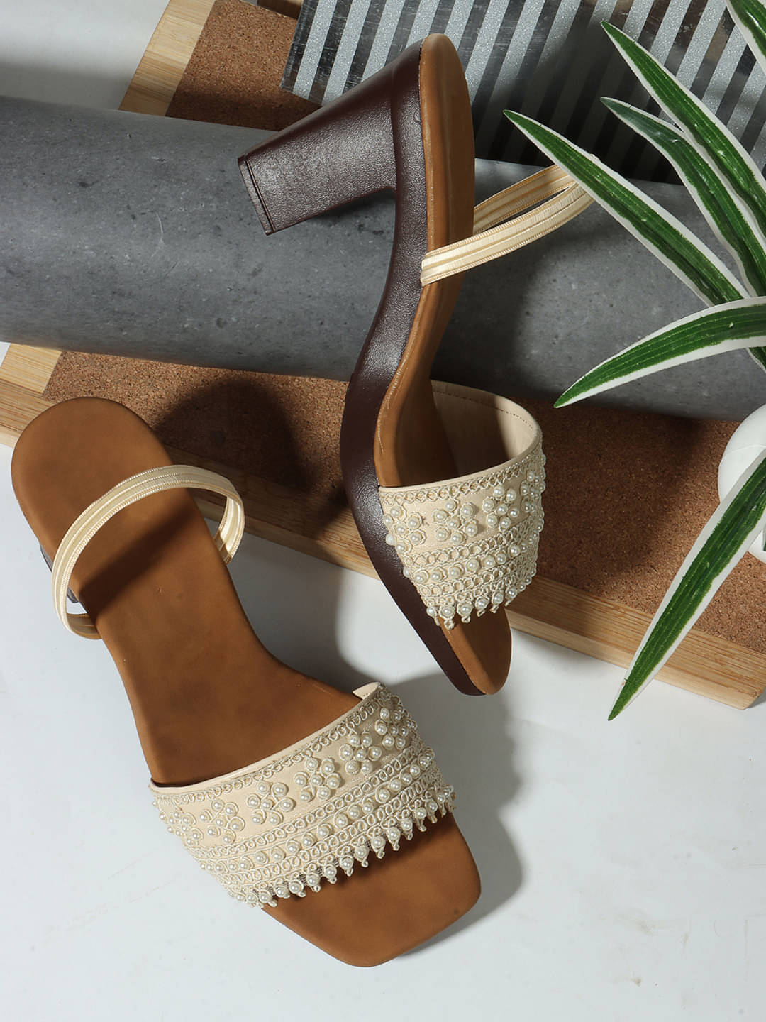     			Sneakersvilla Peach Women's Sandal Heels