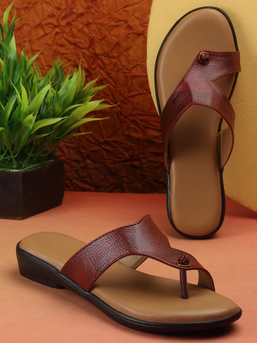     			Sneakersvilla Red Women's Flats