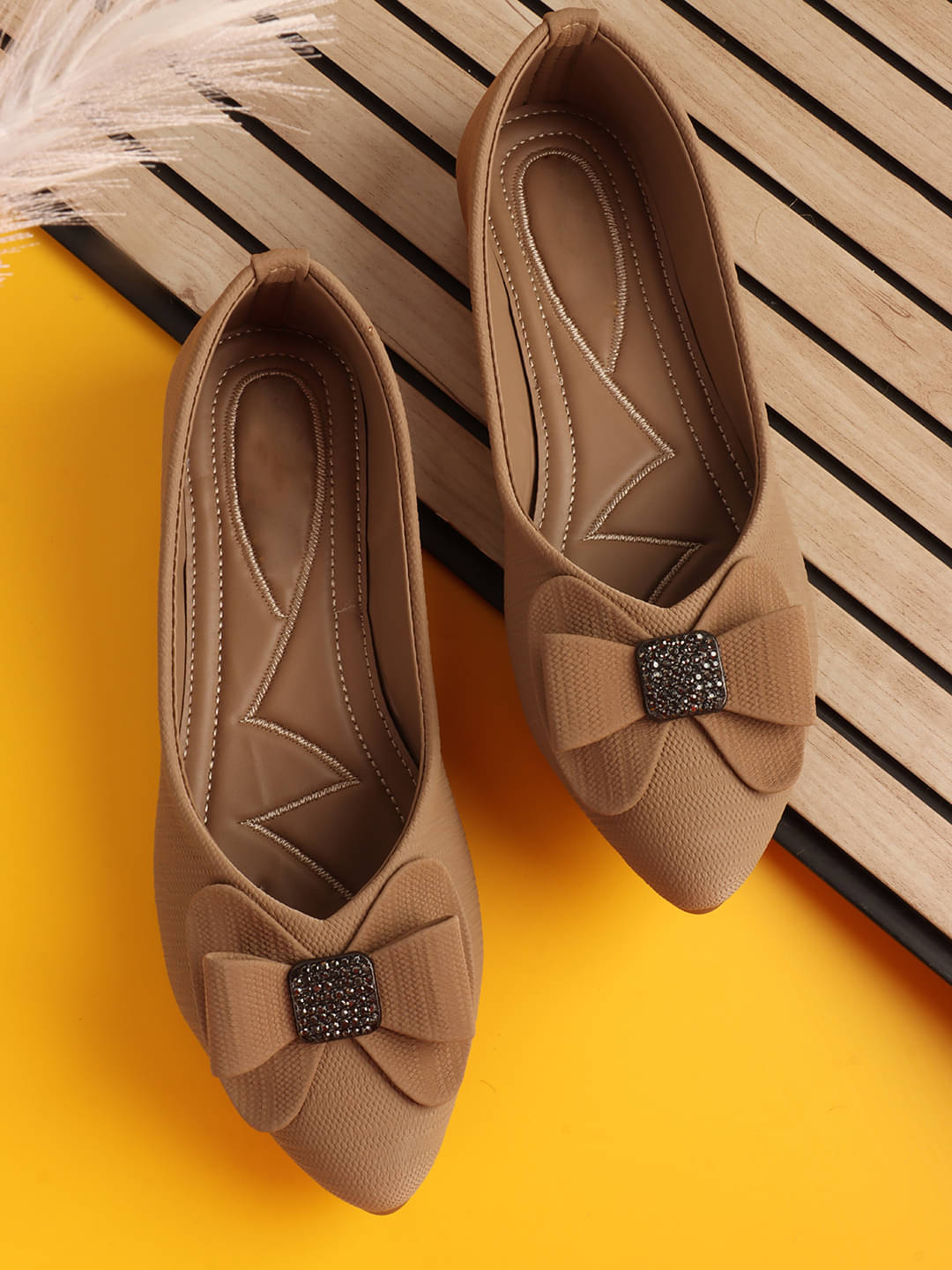     			Sneakersvilla Tan Women's Casual Ballerinas