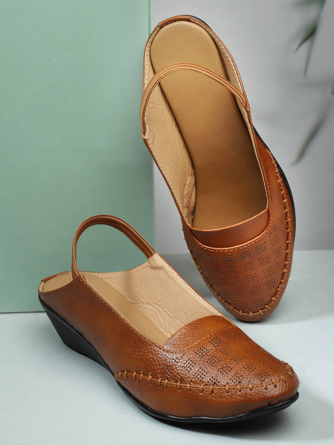     			Sneakersvilla Tan Women's Mules Heels