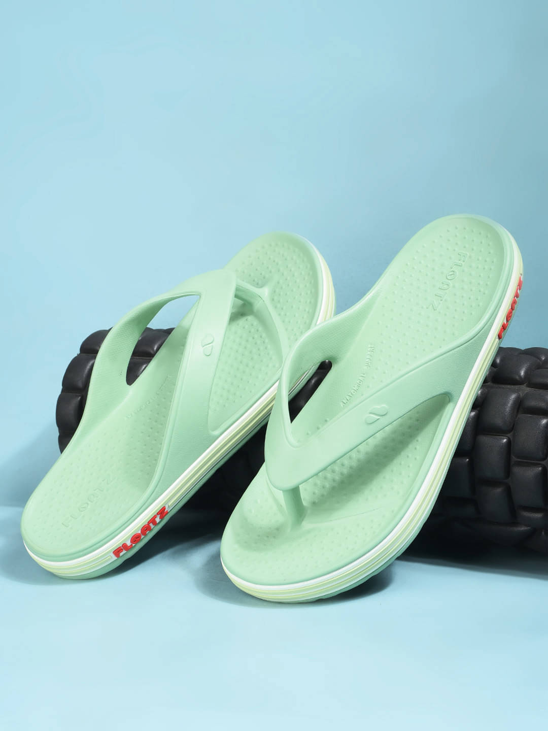     			Floatz Green Men's Thong Flip Flop