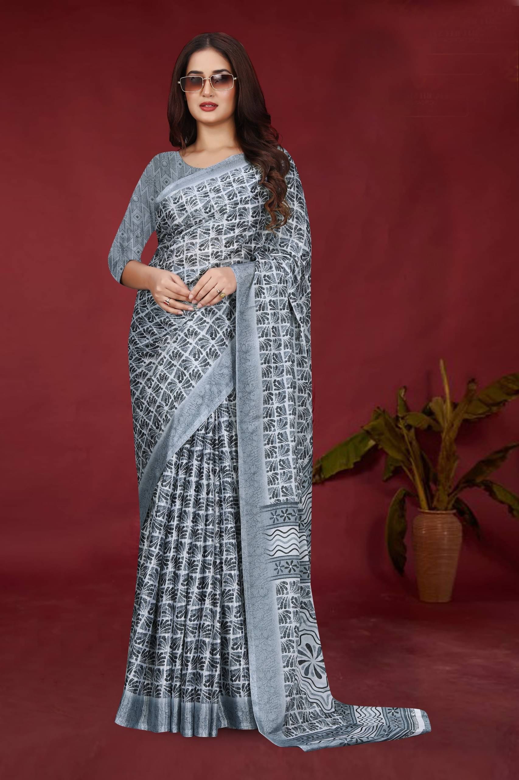 JIHANA FAB Chiffon Printed Saree With Unstitched Blouse Piece ( Grey ) JIHANA FAB Chiffon Printed Saree With Unstitched Blouse Piece ( Grey )