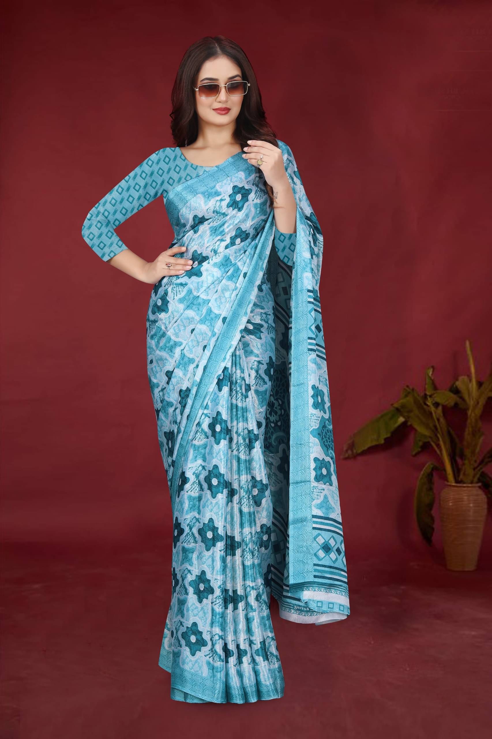 JIHANA FAB Chiffon Printed Saree With Unstitched Blouse Piece ( Blue ) JIHANA FAB Chiffon Printed Saree With Unstitched Blouse Piece ( Blue )