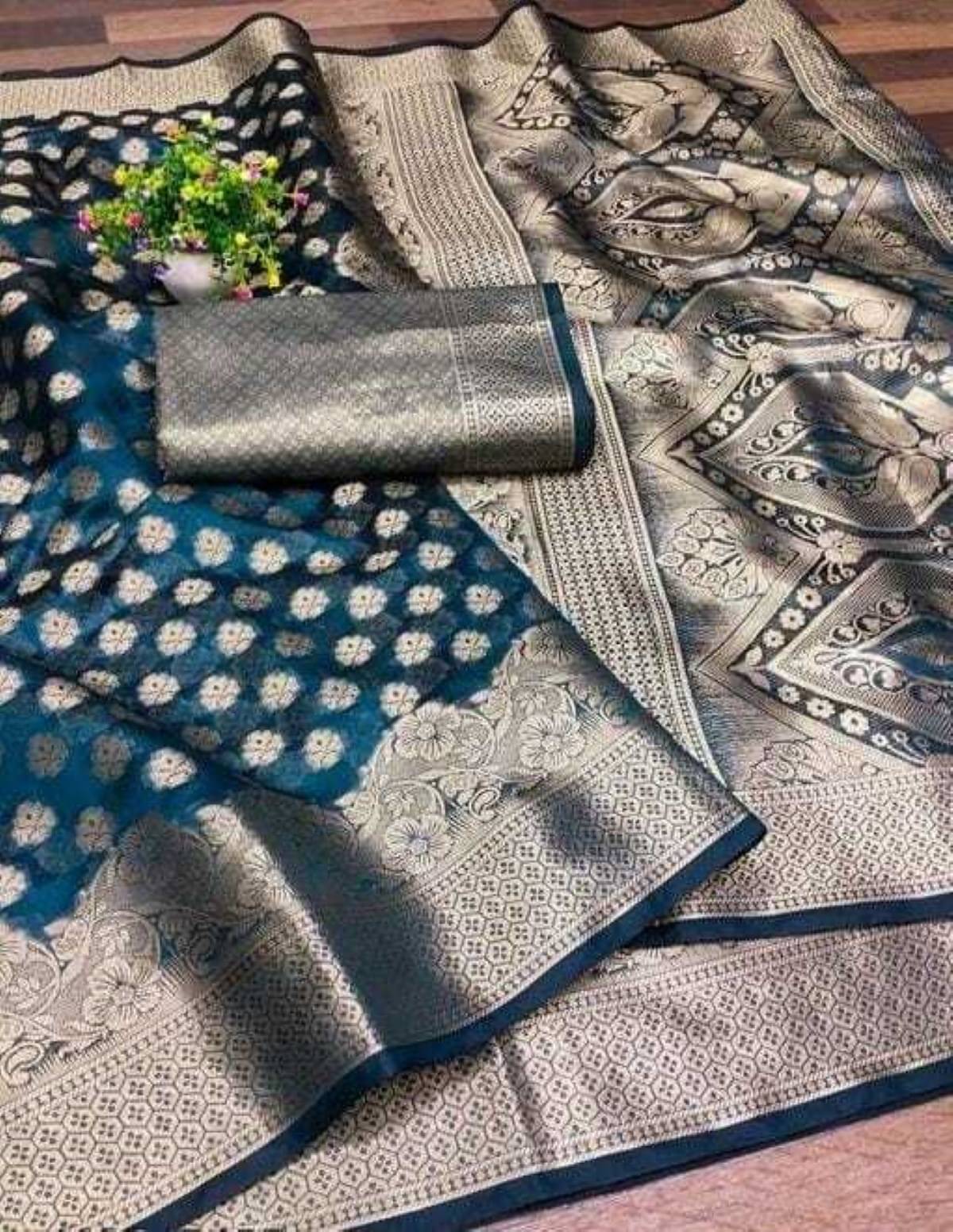     			JIHANA FAB Organza Woven Saree With Unstitched Blouse Piece ( Green )