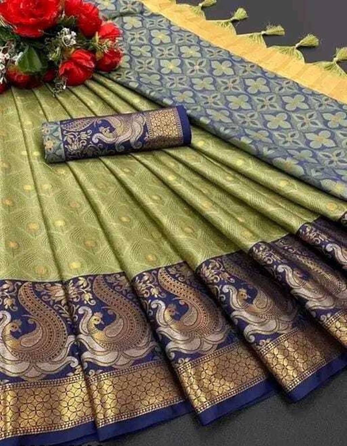 JIHANA FAB Organza Woven Saree With Unstitched Blouse Piece ( Light Green ) JIHANA FAB Organza Woven Saree With Unstitched Blouse Piece ( Light Green )
