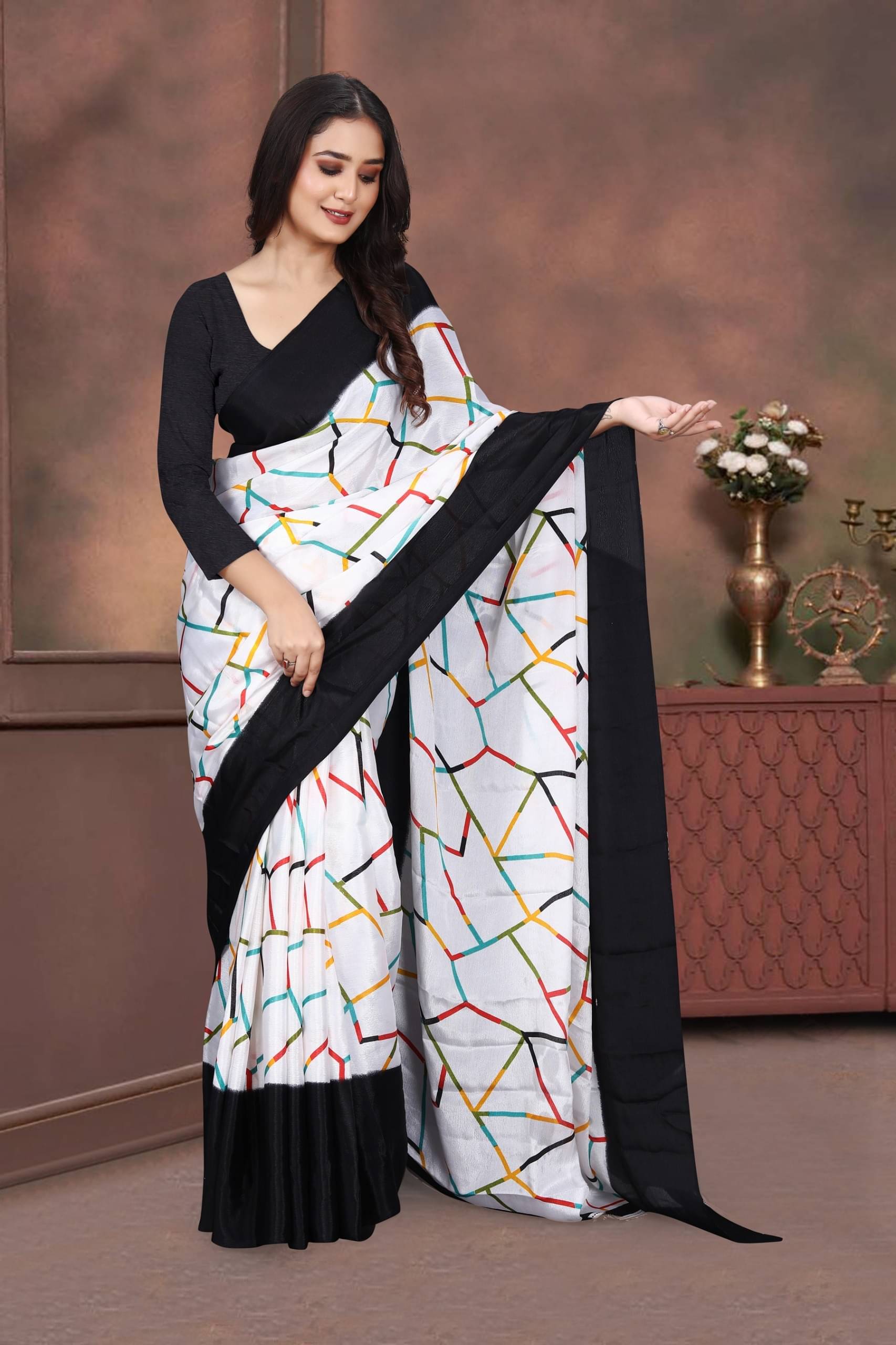 JIHANA FAB Georgette Printed Saree With Unstitched Blouse Piece ( Black ) JIHANA FAB Georgette Printed Saree With Unstitched Blouse Piece ( Black )
