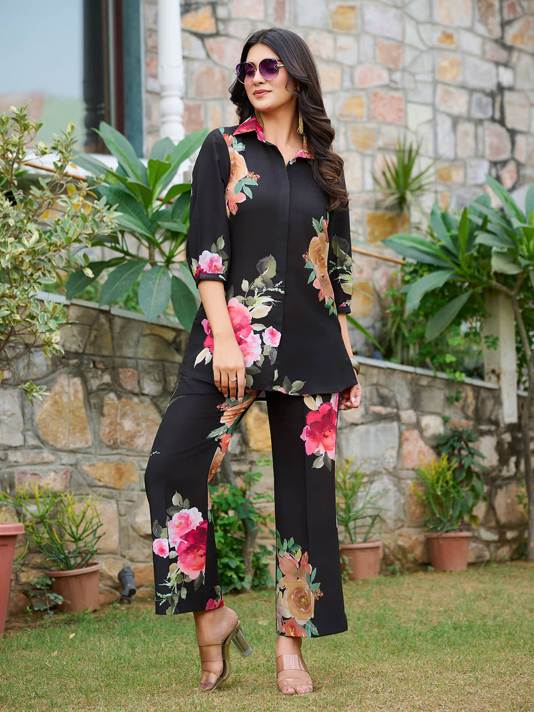 VIBEVISION Women Printed Shirt With Trousers Co-Ord Set ( Black )
