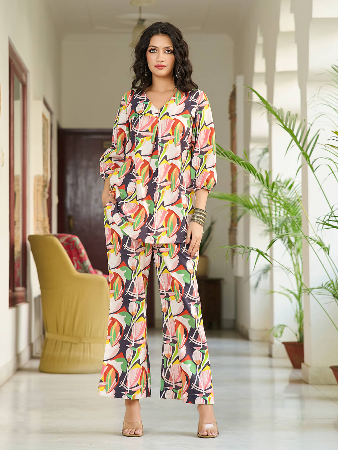 VIBEVISION Women Printed Top With Trousers Co-Ord Set ( Multicolor ) VIBEVISION Women Printed Top With Trousers Co-Ord Set ( Multicolor )
