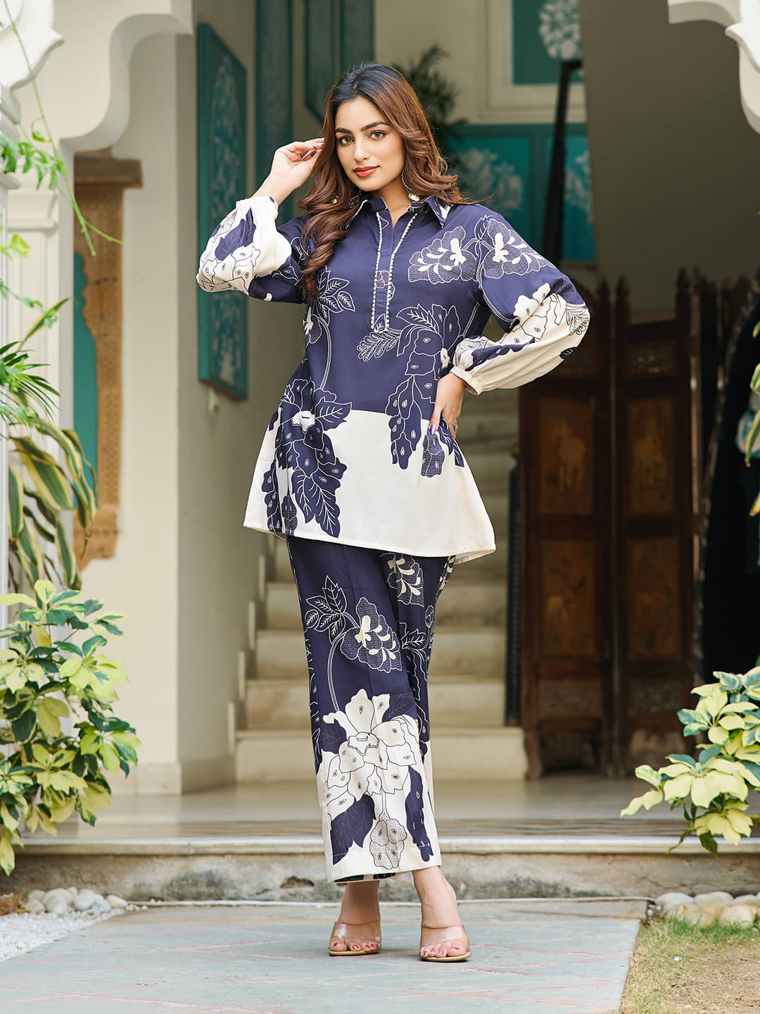     			VIBEVISION Women Printed T-Shirt With Trousers Co-Ord Set ( Navy Blue )