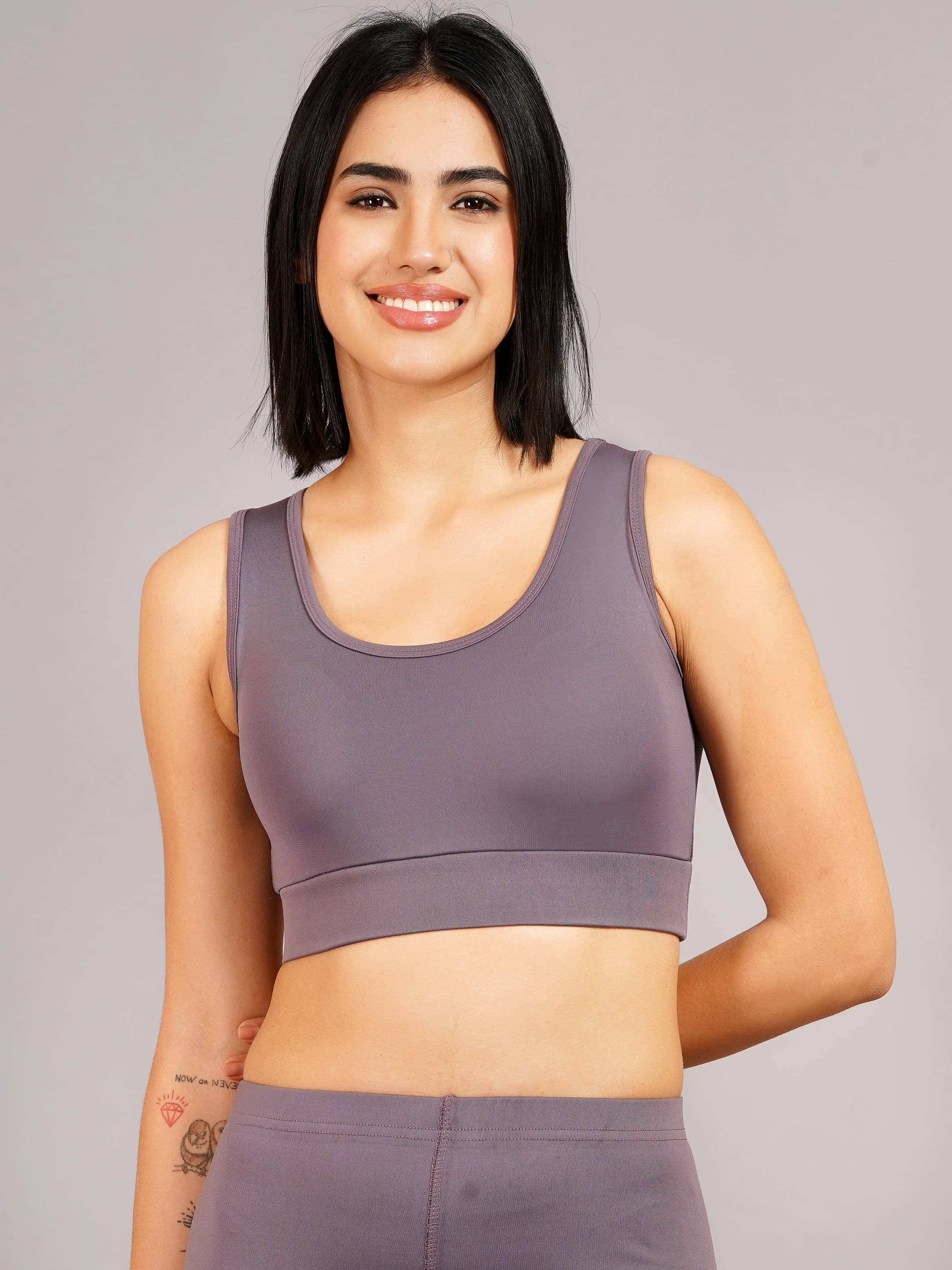     			NEVER LOSE Pack of 1 Nylon Heavily Padded Racerback bra For Women ( Light Grey )