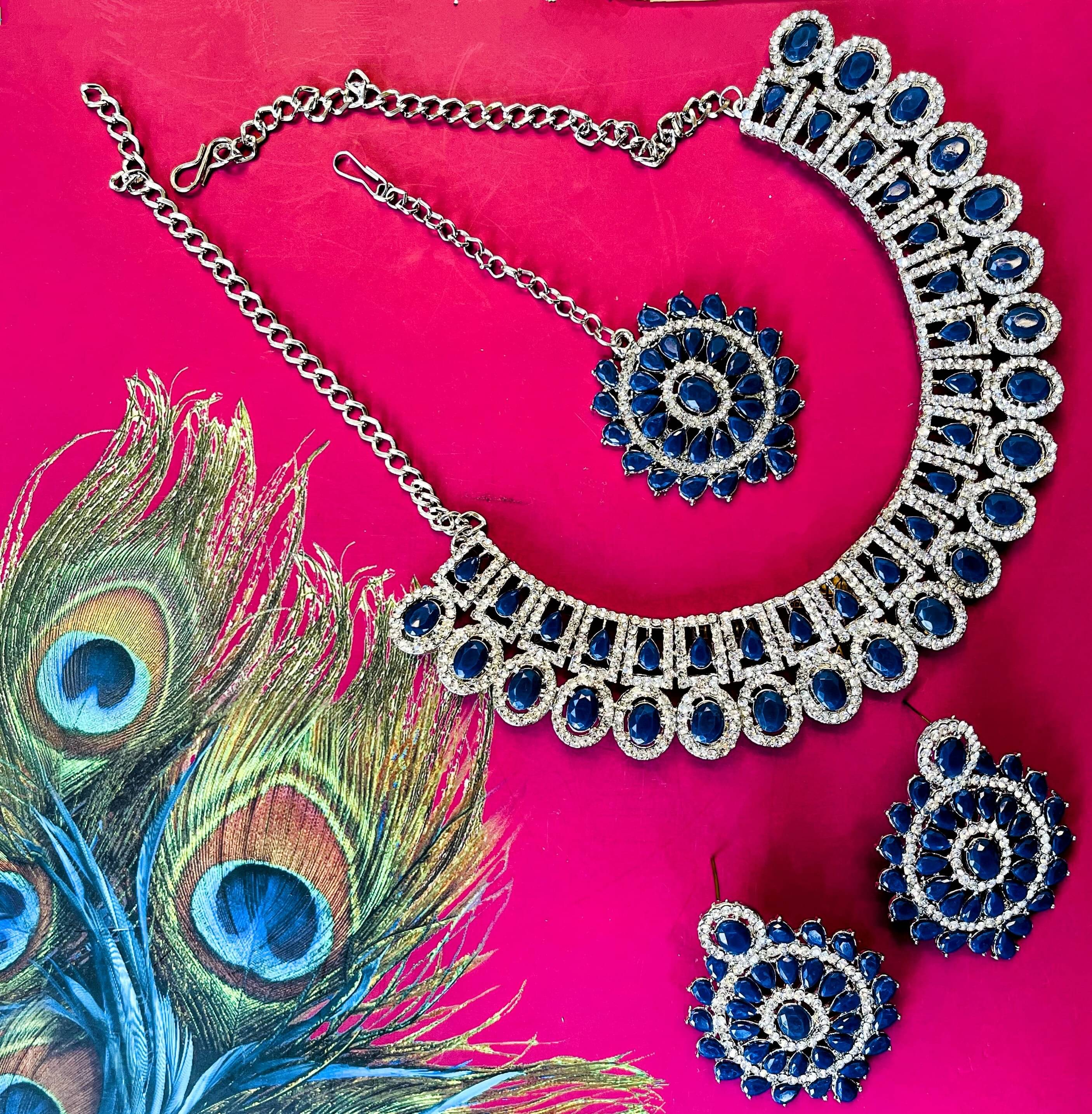     			Vatsalya Creation Navy Blue Alloy Necklace Set ( Pack of 1 )