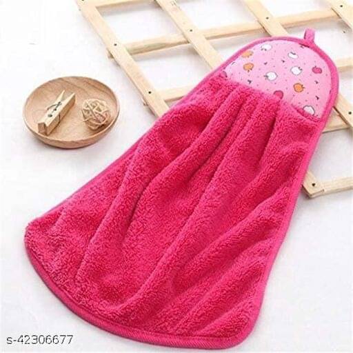     			kids wonders Pack of 4 Microfibre 301-350 -GSM Hand Towel ( Multicolor )