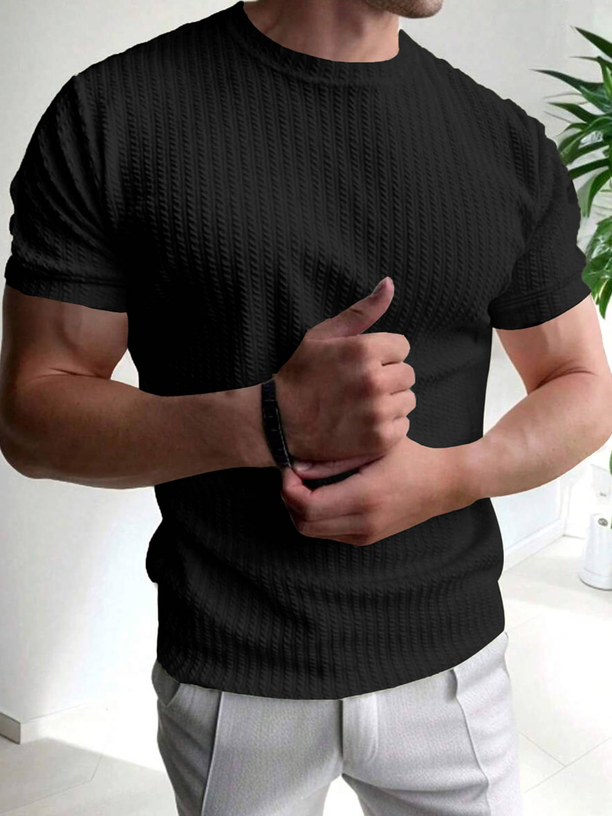     			Eyebogler Men Cotton Blend Regular Fit Solid T-Shirt ( Black )