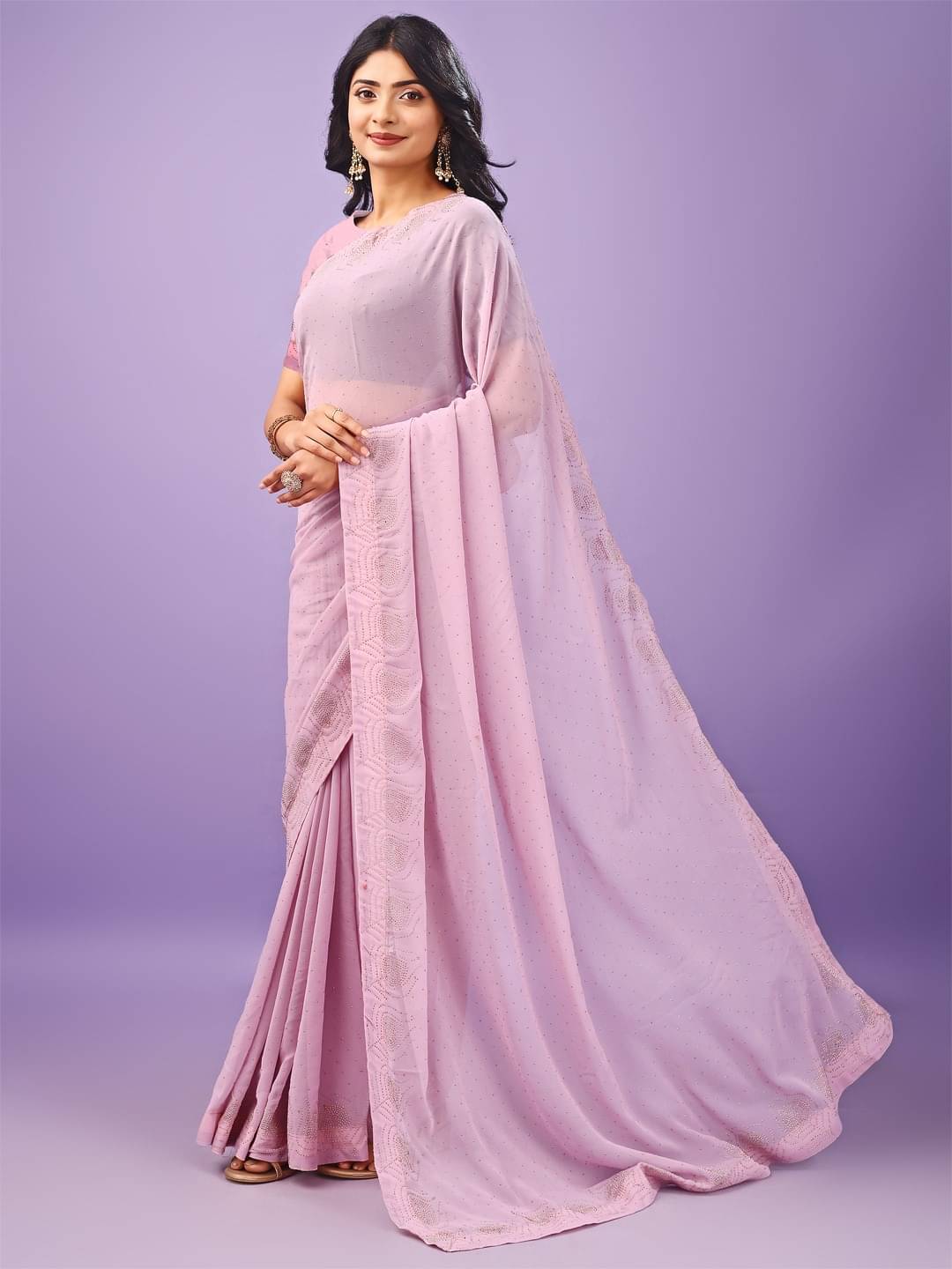 Vibhagyaa Chiffon Embellished Saree With Unstitched Blouse Piece ( Pink ) Vibhagyaa Chiffon Embellished Saree With Unstitched Blouse Piece ( Pink )