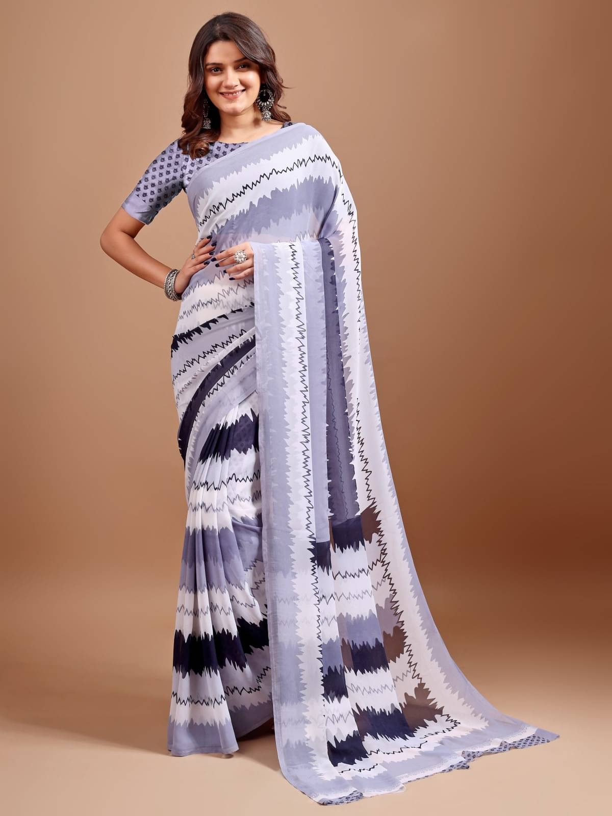     			Vibhagyaa Chiffon Printed Saree With Unstitched Blouse Piece ( Multicolor )