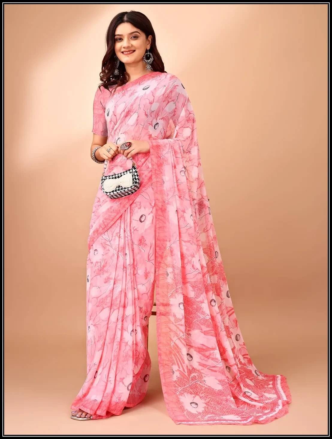 Vibhagyaa Chiffon Printed Saree With Unstitched Blouse Piece ( Pink ) Vibhagyaa Chiffon Printed Saree With Unstitched Blouse Piece ( Pink )