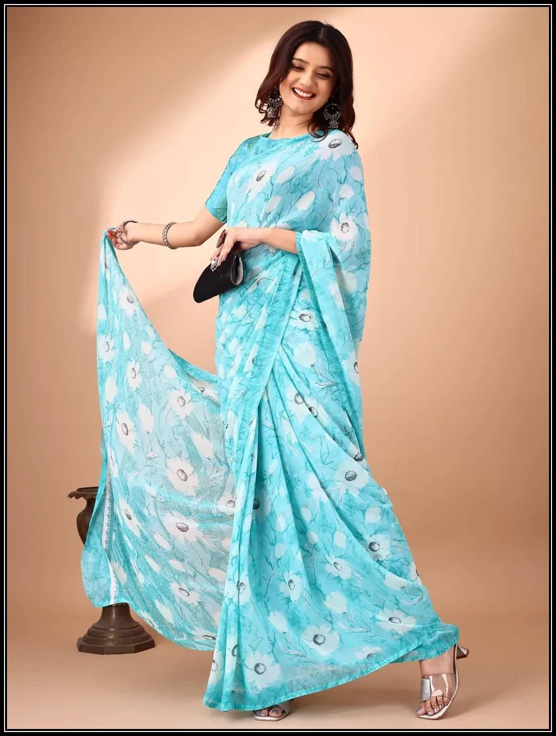 Vibhagyaa Chiffon Printed Saree With Unstitched Blouse Piece ( Light Blue ) Vibhagyaa Chiffon Printed Saree With Unstitched Blouse Piece ( Light Blue )
