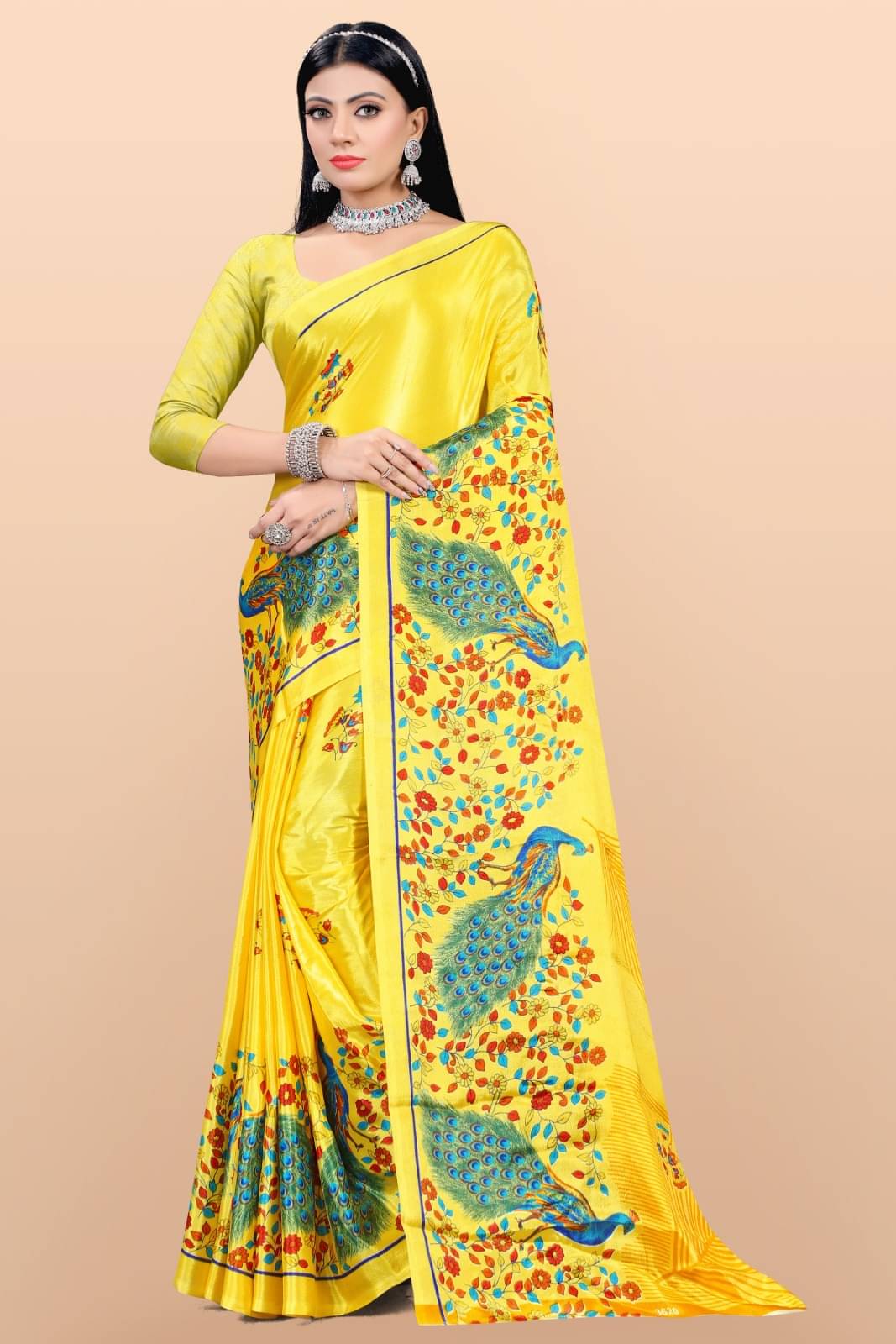 Vibhagyaa Crepe Printed Saree With Unstitched Blouse Piece ( Yellow ) Vibhagyaa Crepe Printed Saree With Unstitched Blouse Piece ( Yellow )