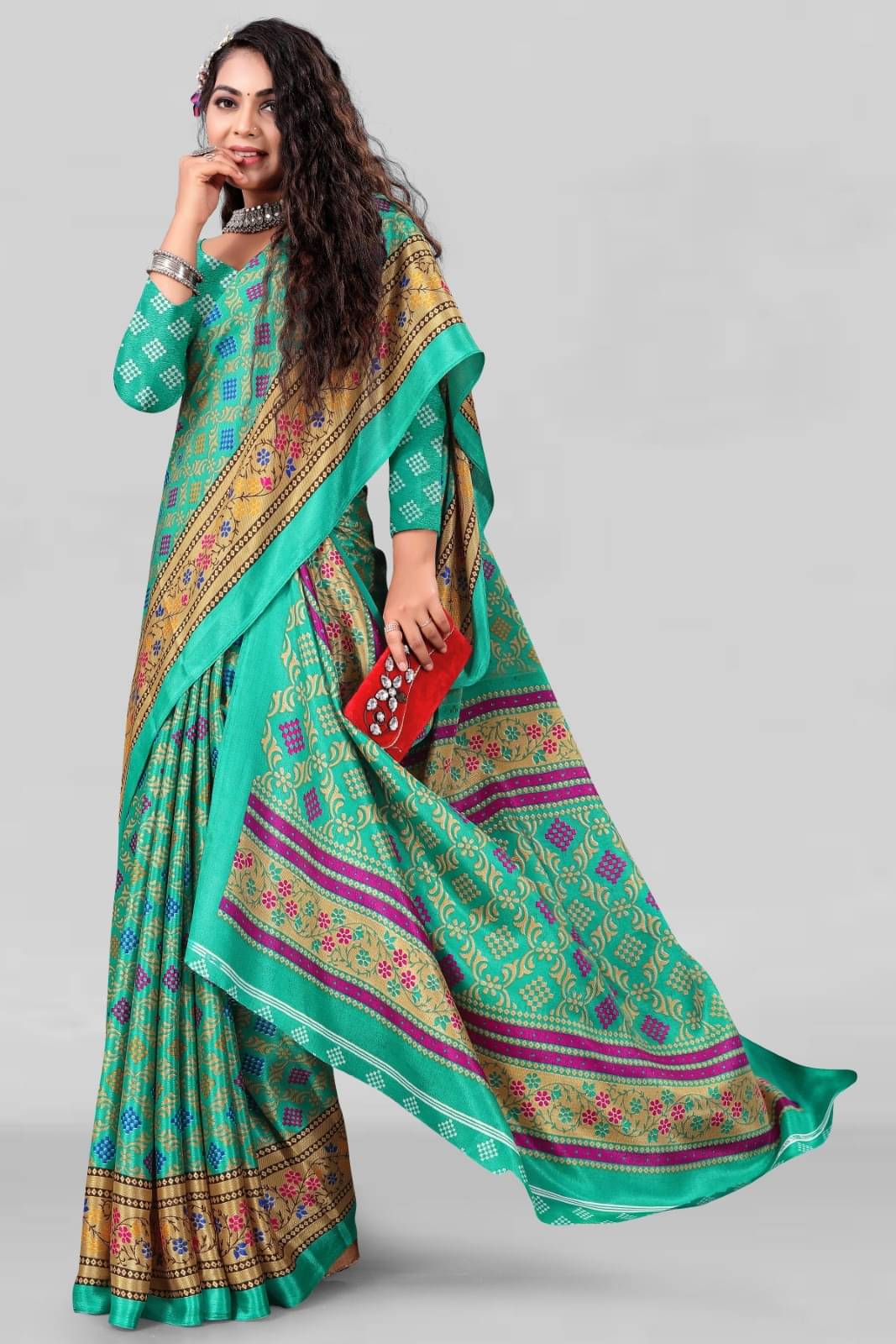     			Vibhagyaa Crepe Printed Saree With Unstitched Blouse Piece ( Green )