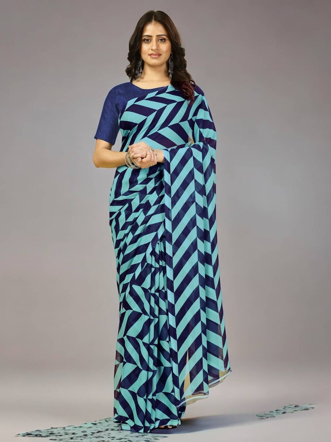     			Vibhagyaa Georgette Printed Saree With Unstitched Blouse Piece ( Multicolor )