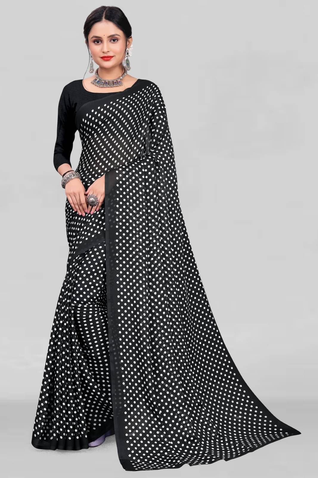     			Vibhagyaa Georgette Printed Saree With Unstitched Blouse Piece ( Black )