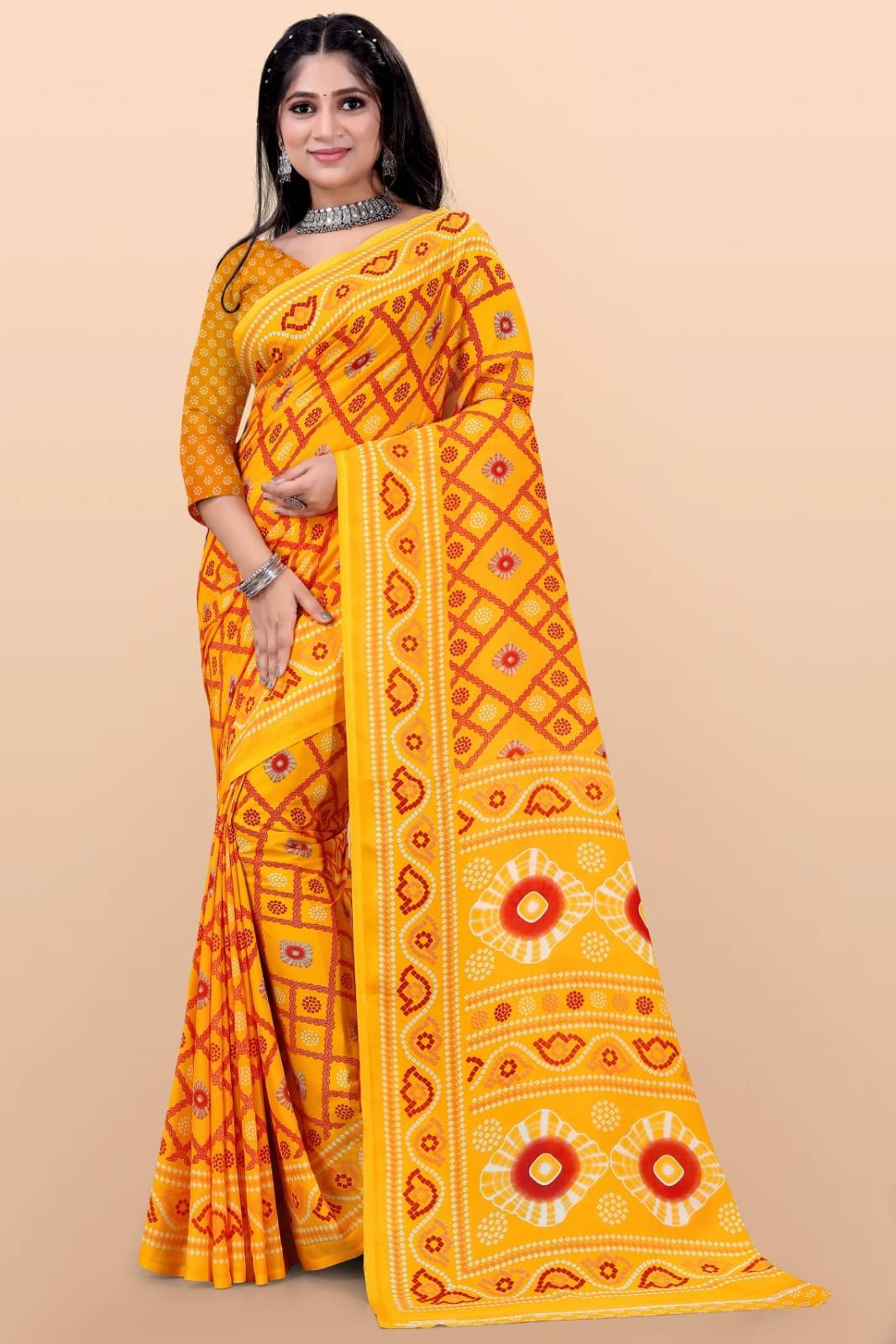 Vibhagyaa Georgette Printed Saree With Unstitched Blouse Piece ( Yellow ) Vibhagyaa Georgette Printed Saree With Unstitched Blouse Piece ( Yellow )