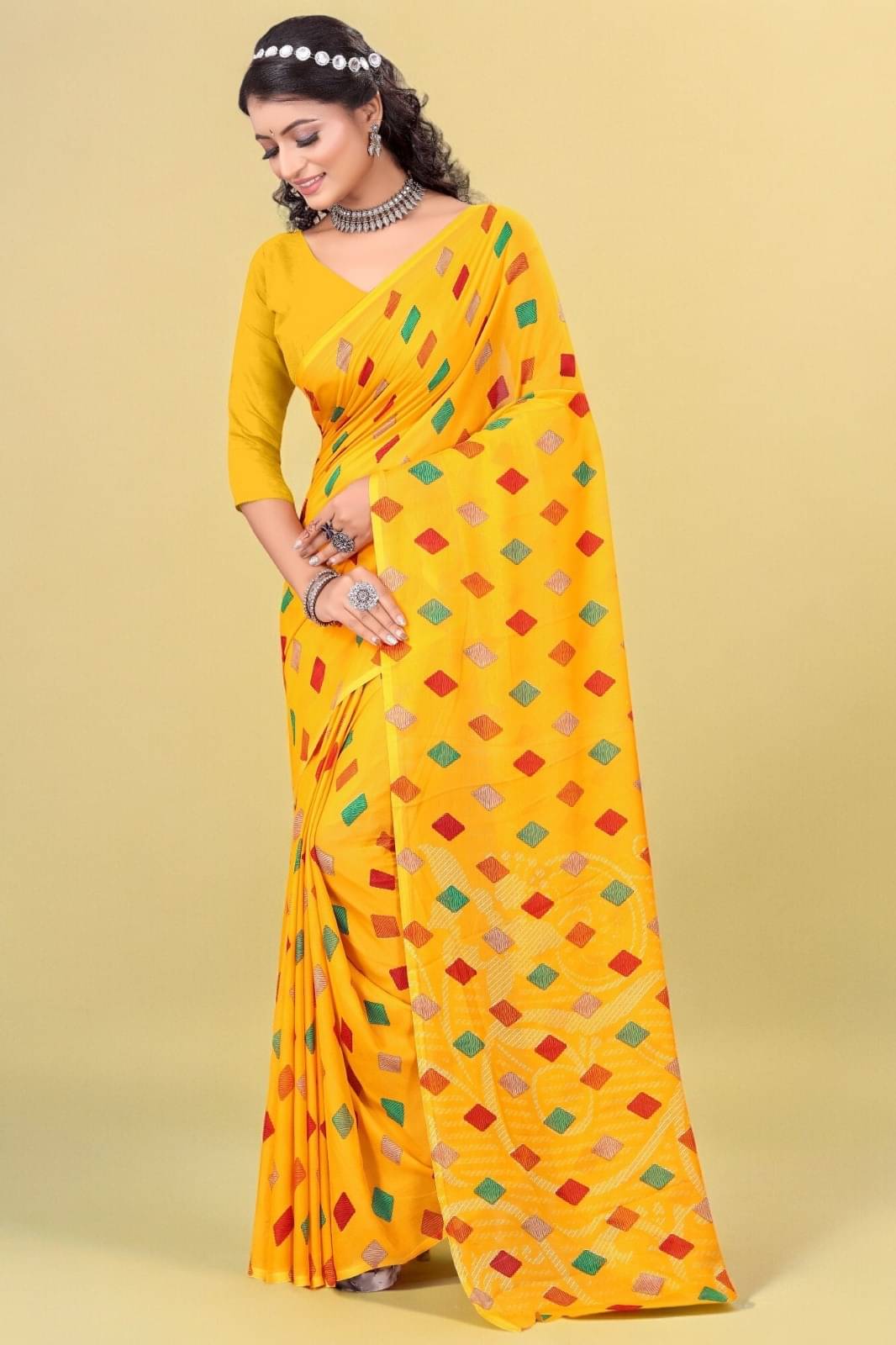 Vibhagyaa Georgette Printed Saree With Unstitched Blouse Piece ( Yellow ) Vibhagyaa Georgette Printed Saree With Unstitched Blouse Piece ( Yellow )