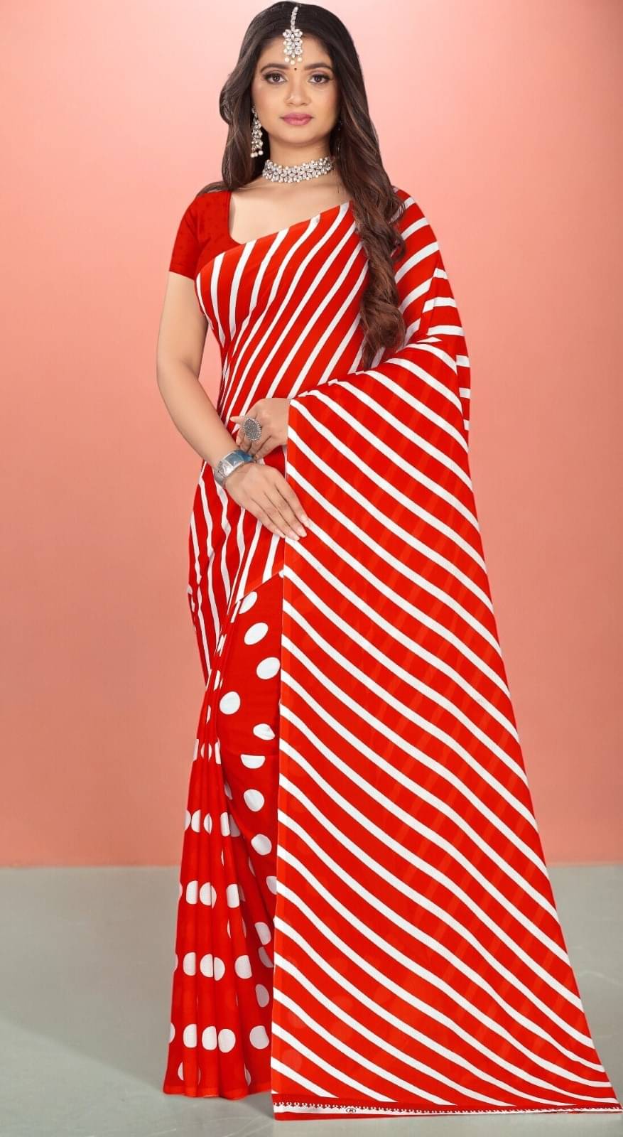     			Vibhagyaa Georgette Printed Saree With Unstitched Blouse Piece ( Red )