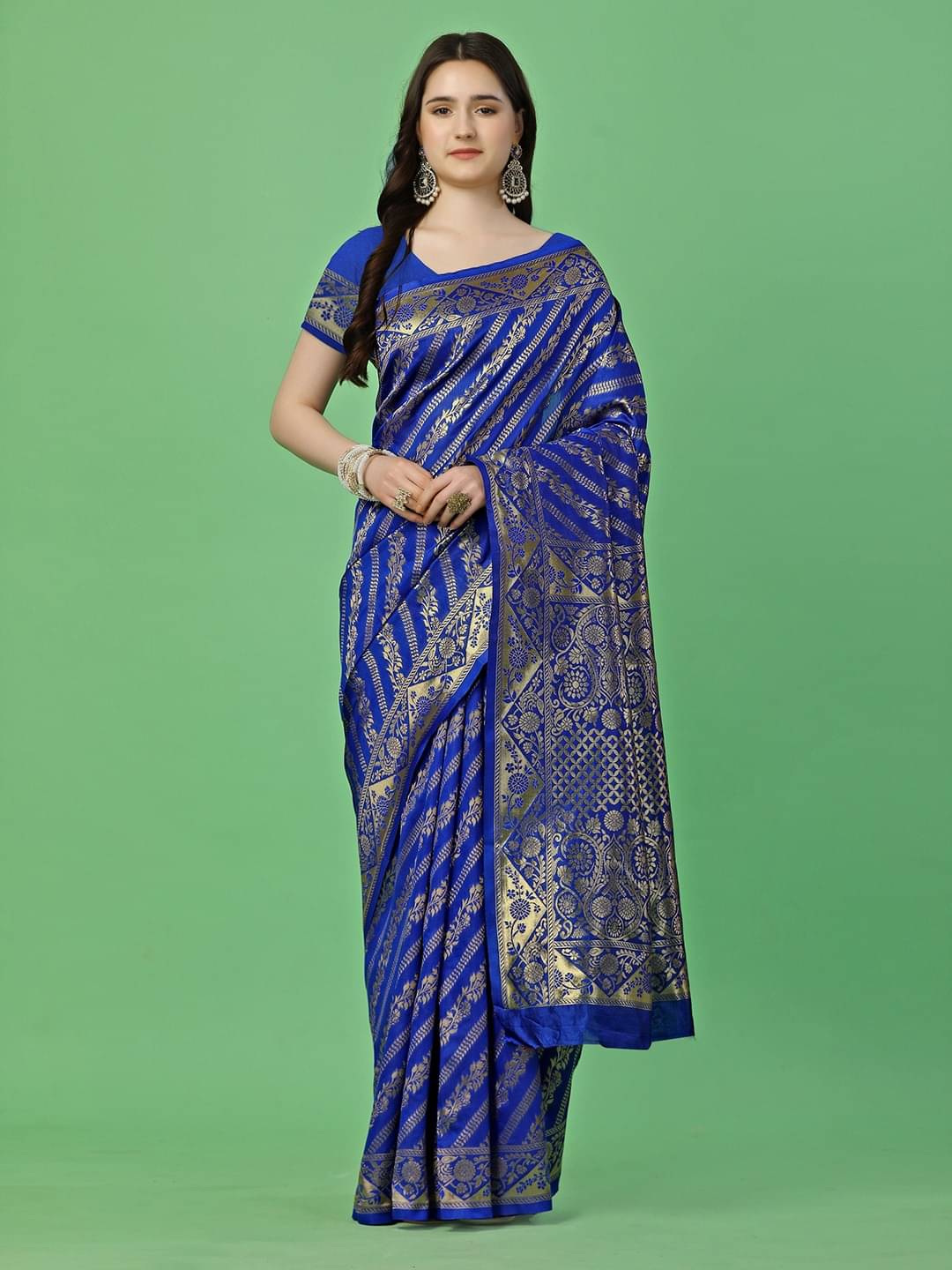     			Vibhagyaa Silk Self Design Saree With Unstitched Blouse Piece ( Blue )