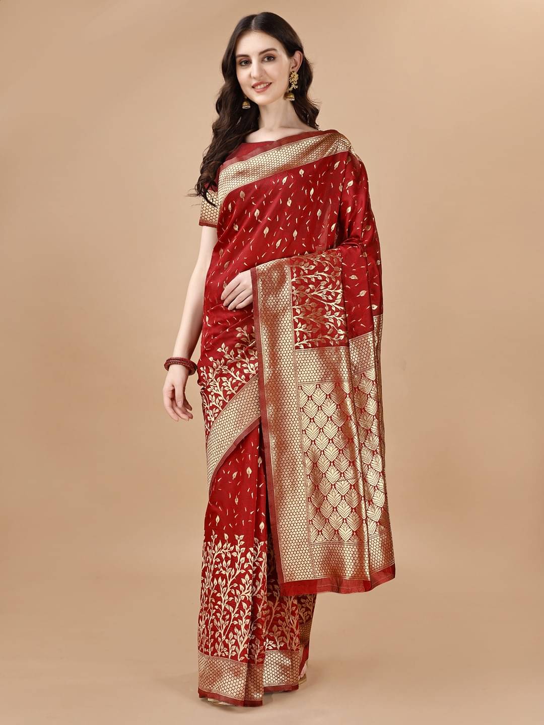Vibhagyaa Silk Self Design Saree With Unstitched Blouse Piece ( Red ) Vibhagyaa Silk Self Design Saree With Unstitched Blouse Piece ( Red )