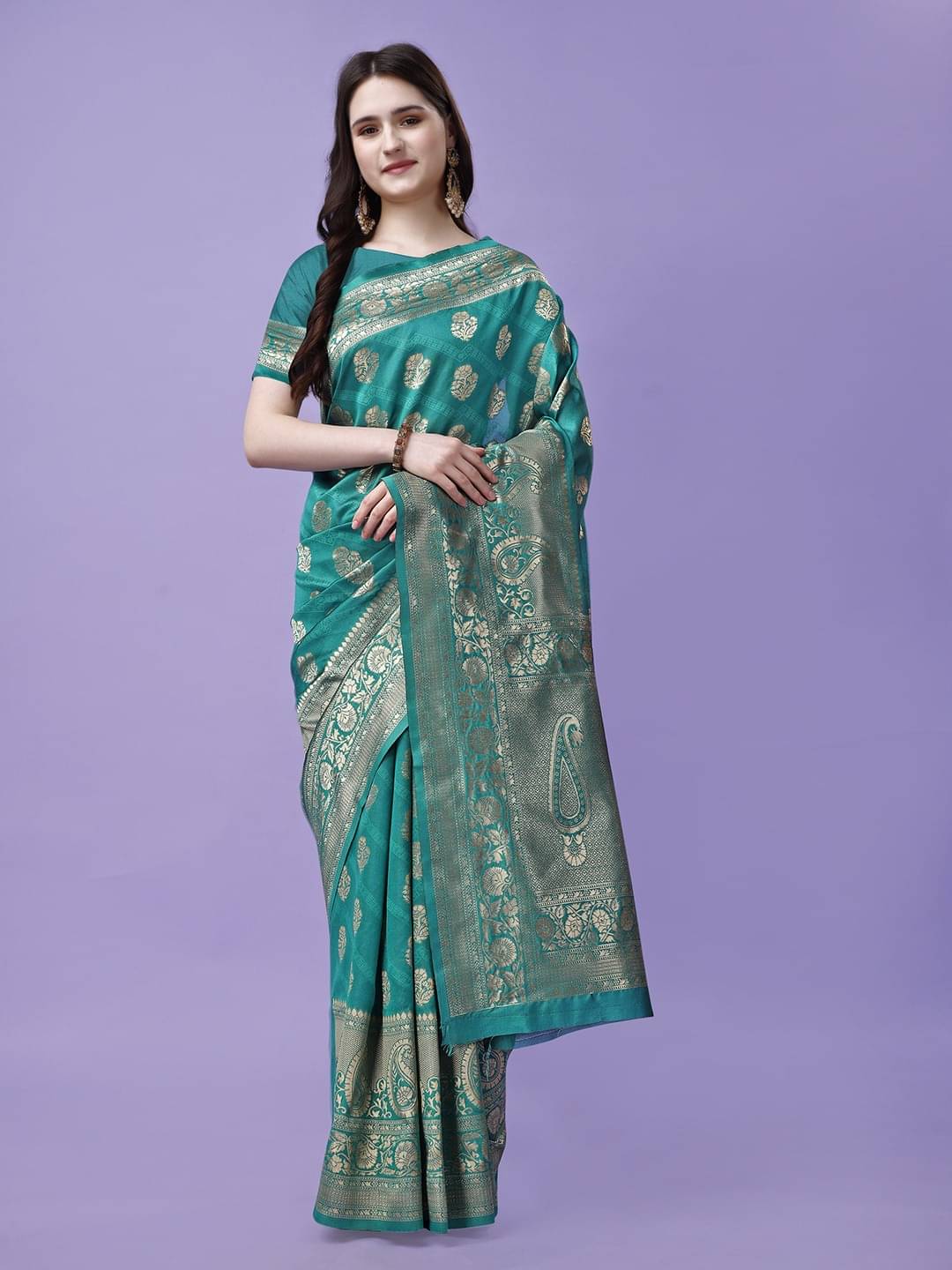 Vibhagyaa Silk Self Design Saree With Unstitched Blouse Piece ( Light Green ) Vibhagyaa Silk Self Design Saree With Unstitched Blouse Piece ( Light Green )