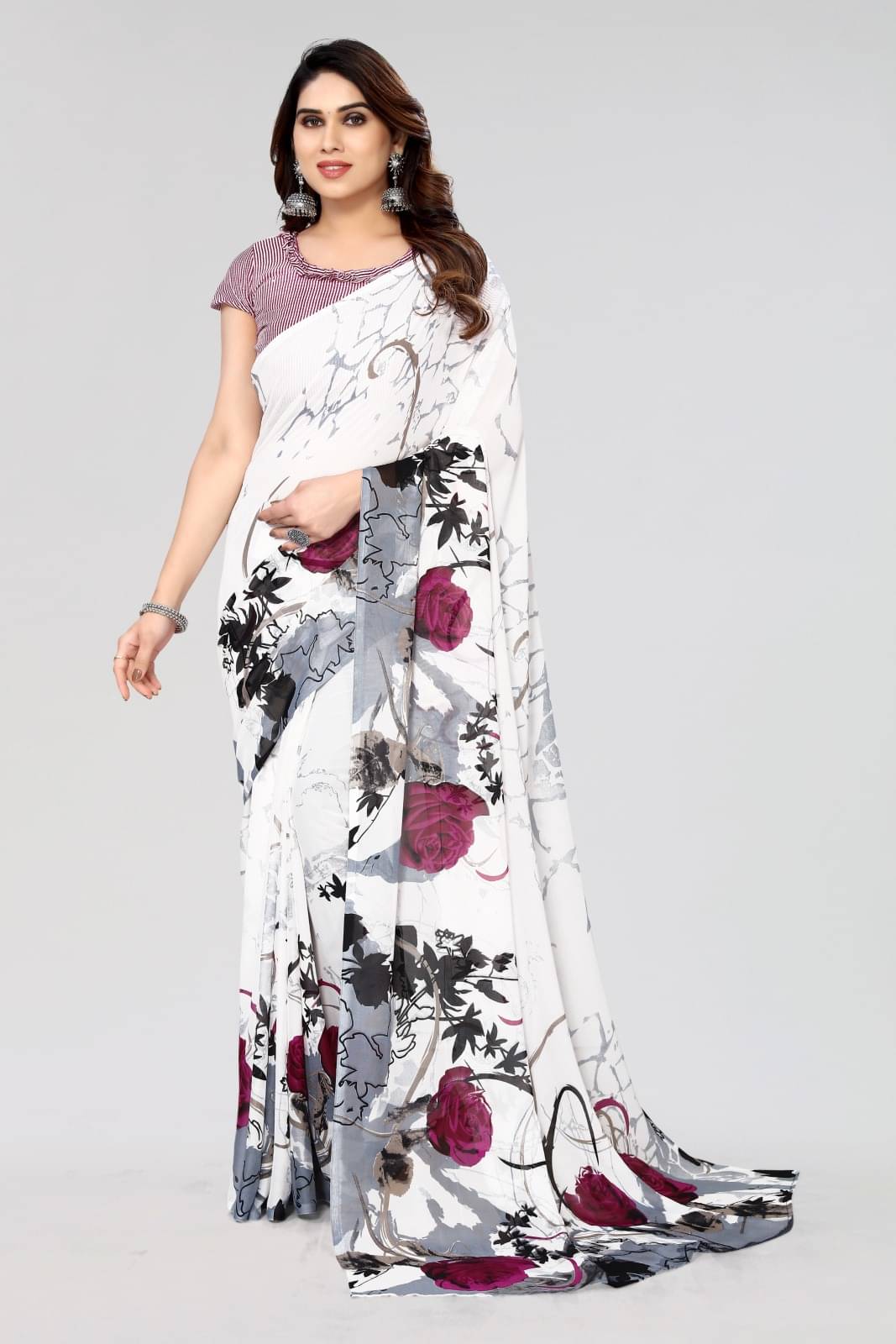     			Yashika Georgette Printed Saree With Unstitched Blouse Piece ( White )