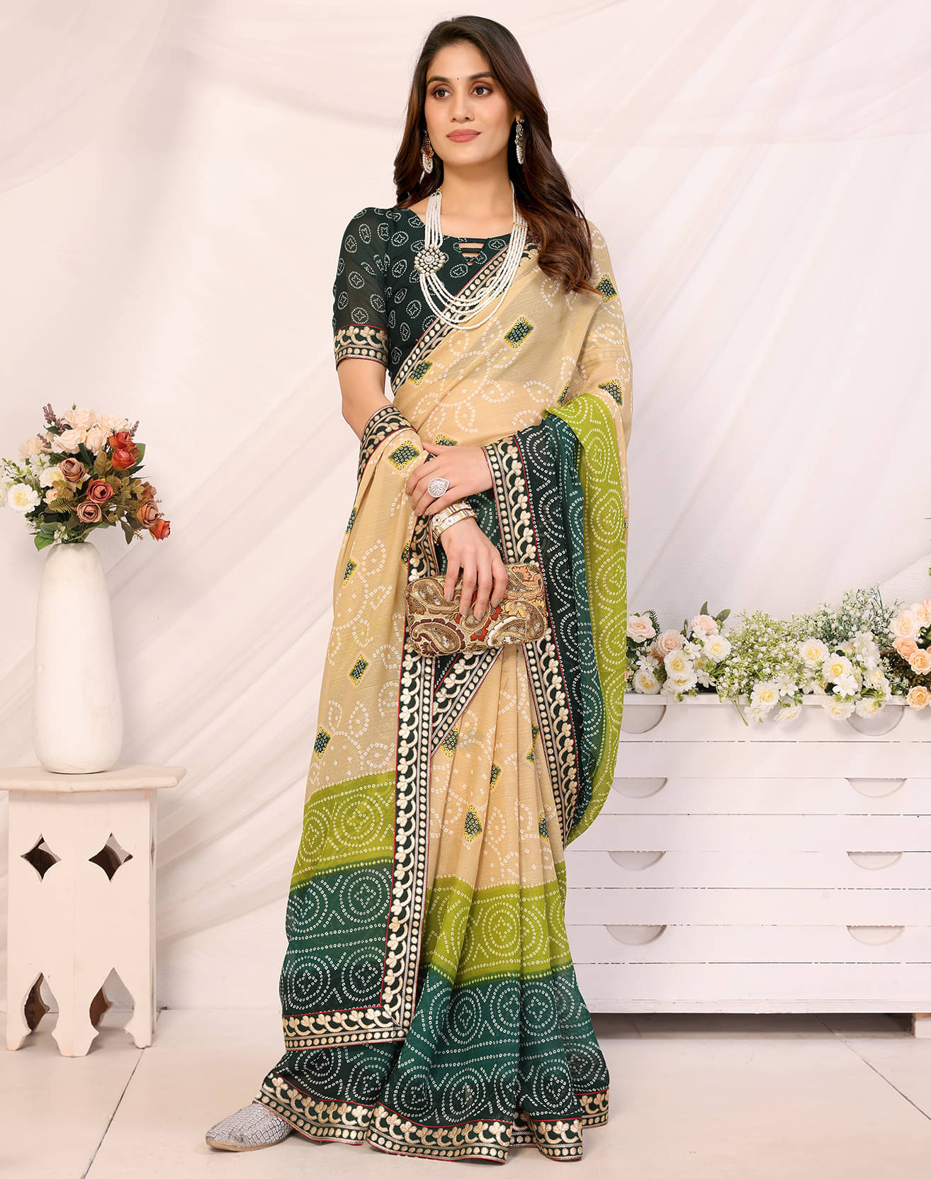 Yashika Georgette Printed Saree With Unstitched Blouse Piece ( Green ) Yashika Georgette Printed Saree With Unstitched Blouse Piece ( Green )