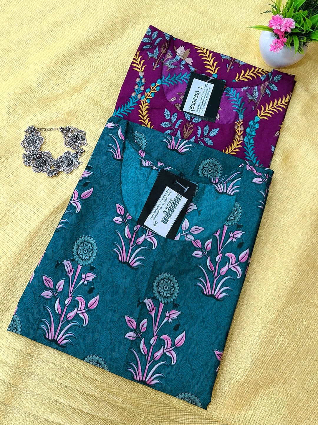 1 Stop Fashion Pack of 2 Crepe Printed Straight Women's Kurti - ( Multicolor )     			1 Stop Fashion Pack of 2 Crepe Printed Straight Women's Kurti - ( Multicolor )