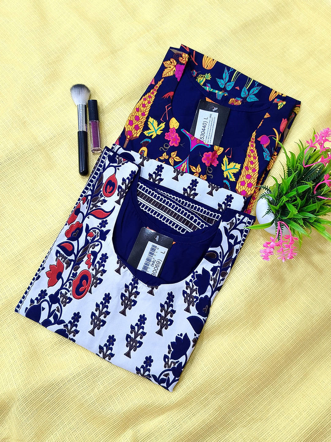     			1 Stop Fashion Pack of 2 Crepe Printed Straight Women's Kurti - ( Multicolor4 )