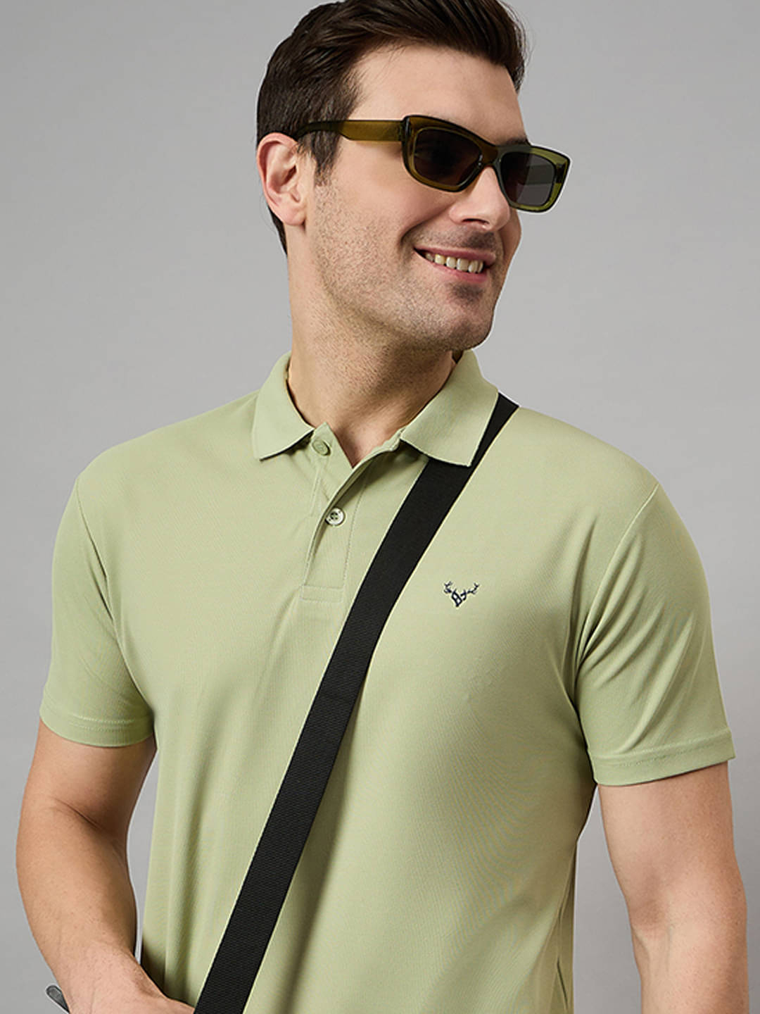 BRONATION Pack of 1 Cotton Blend Regular Fit Solid Half Sleeves Men's Polo T Shirt ( Sea Green ) BRONATION Pack of 1 Cotton Blend Regular Fit Solid Half Sleeves Men's Polo T Shirt ( Sea Green )