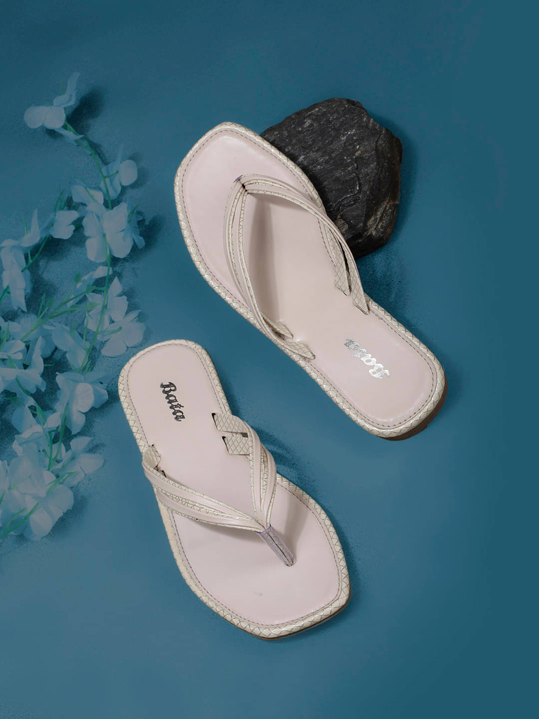     			Bata Off White Women's Thong Flip Flop