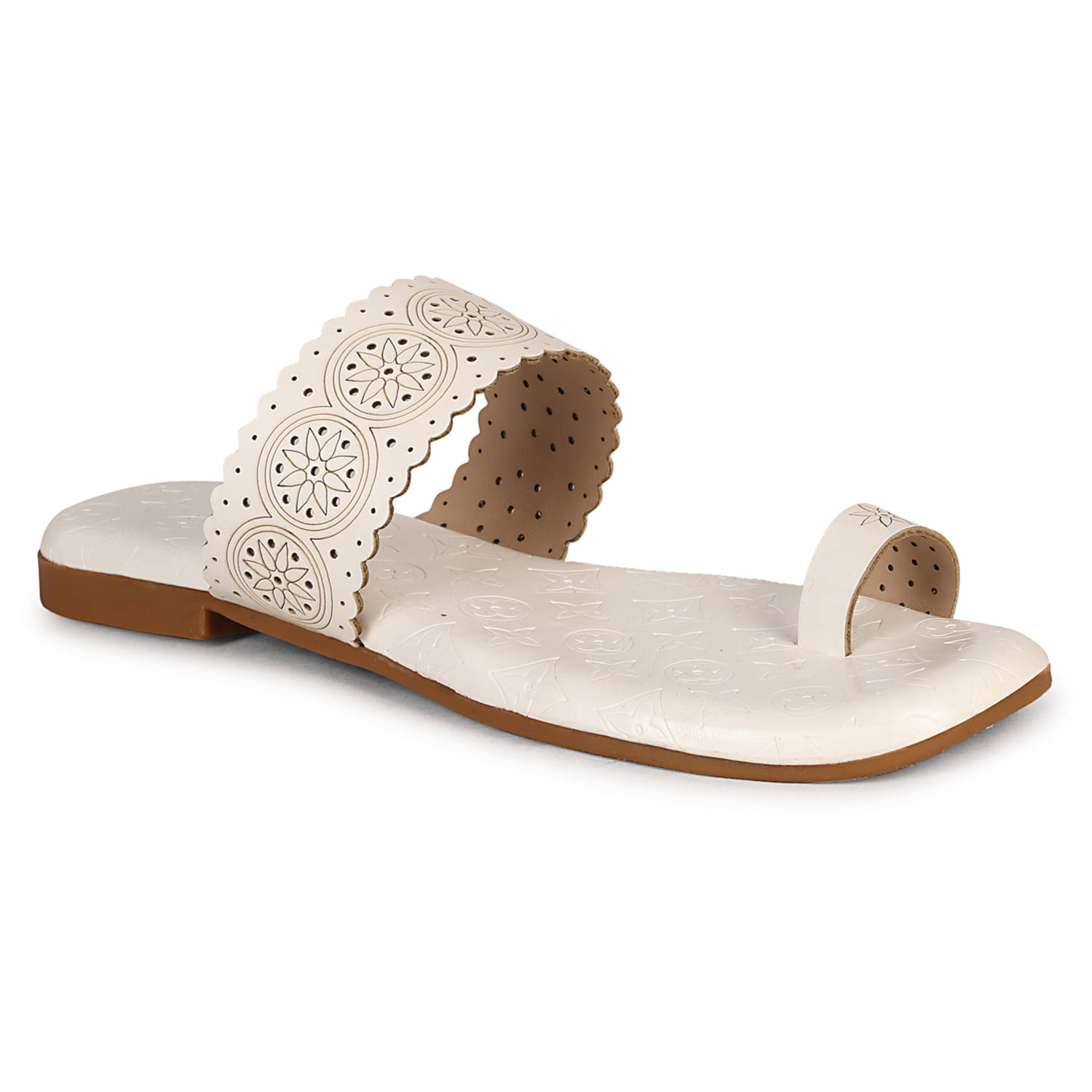     			Commander Shoes White Women's Flats