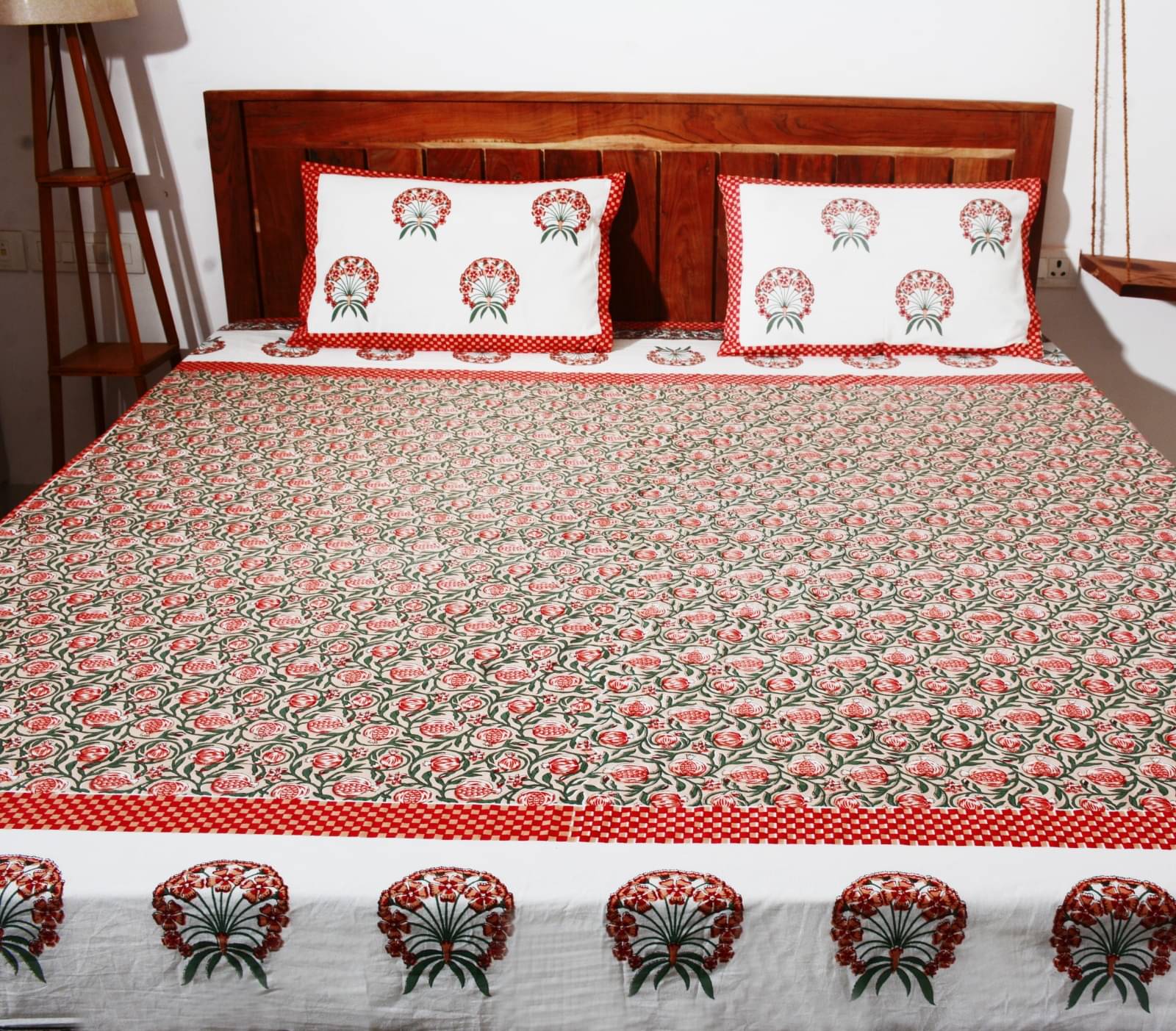Dreamsheet Cotton 1 Double King Bedsheet without Pillow cover ( Orange ) Dreamsheet Cotton 1 Double King Bedsheet without Pillow cover ( Orange )