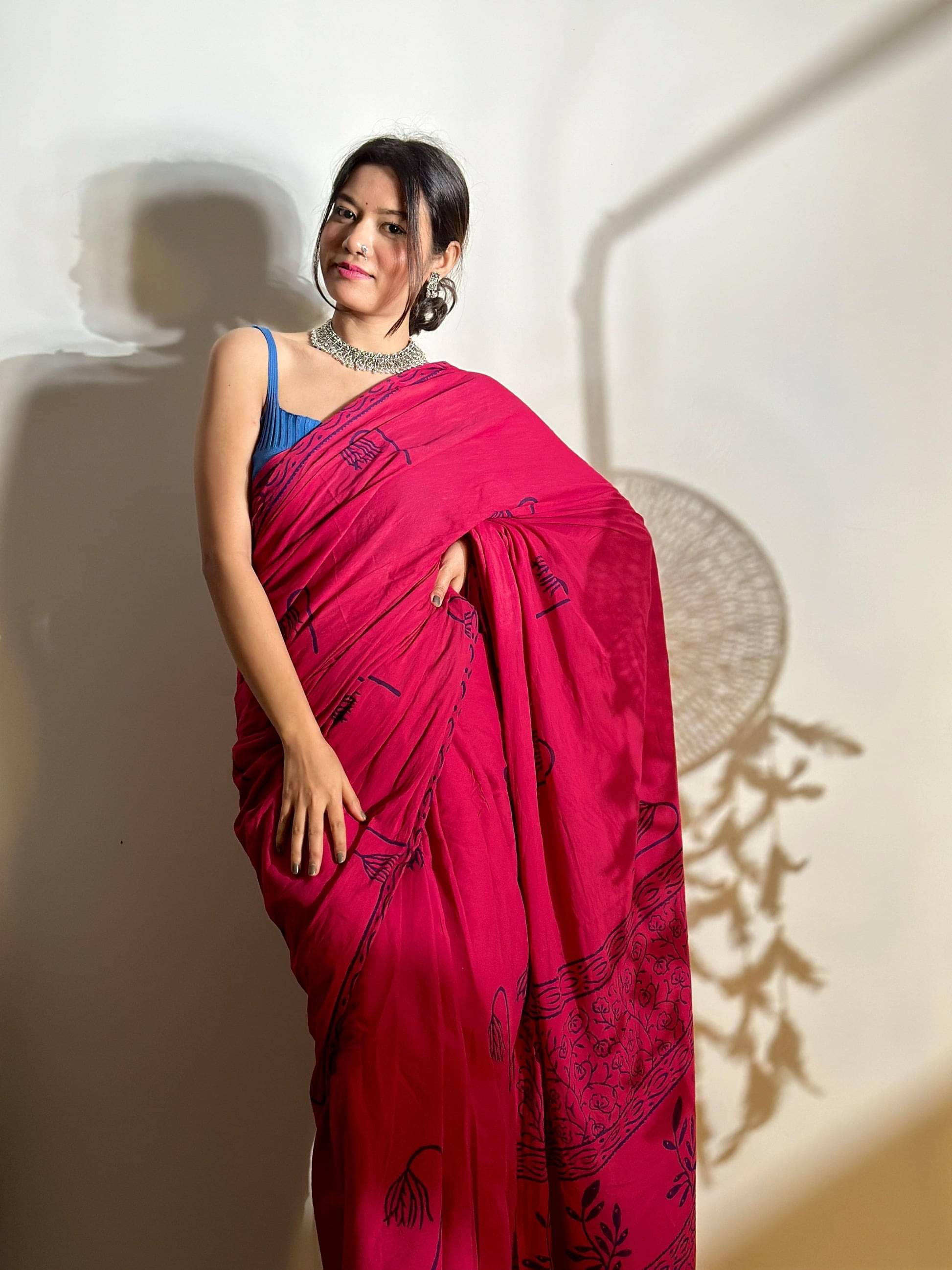     			NOITAERCPR Cotton Printed Saree With Unstitched Blouse Piece ( Red )