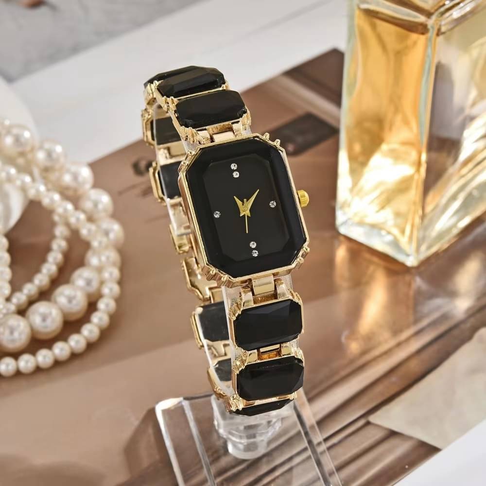    			Renaissance Traders Black Metal Analog Womens Watch