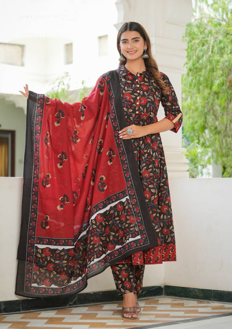Yash Gallery Cotton Printed Kurti With Pants Women's Stitched Salwar Suit - Black ( Pack of 1 ) Yash Gallery Cotton Printed Kurti With Pants Women's Stitched Salwar Suit - Black ( Pack of 1 )