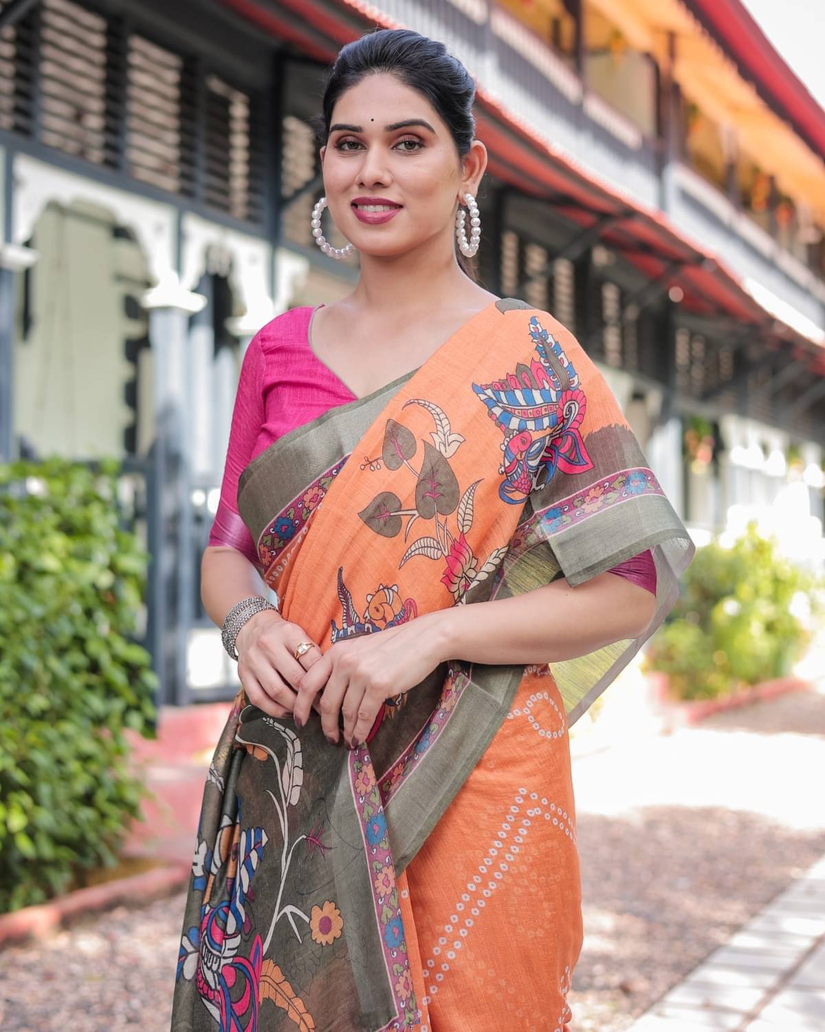    			Almaari Fashion Linen Printed Saree With Unstitched Blouse Piece ( Multicolor )
