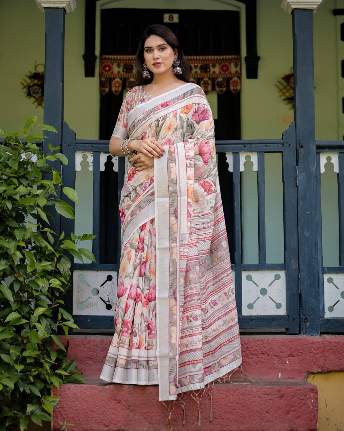 Almaari Fashion Linen Printed Saree With Unstitched Blouse Piece ( Multicolor ) Almaari Fashion Linen Printed Saree With Unstitched Blouse Piece ( Multicolor )