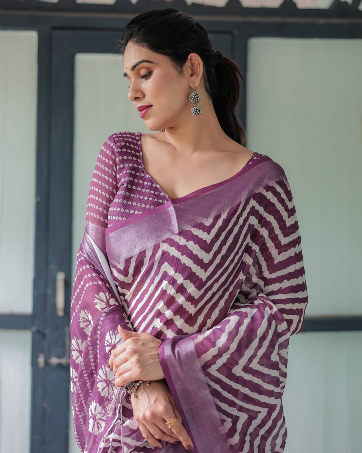     			Almaari Fashion Linen Printed Saree With Unstitched Blouse Piece ( Multicolor )
