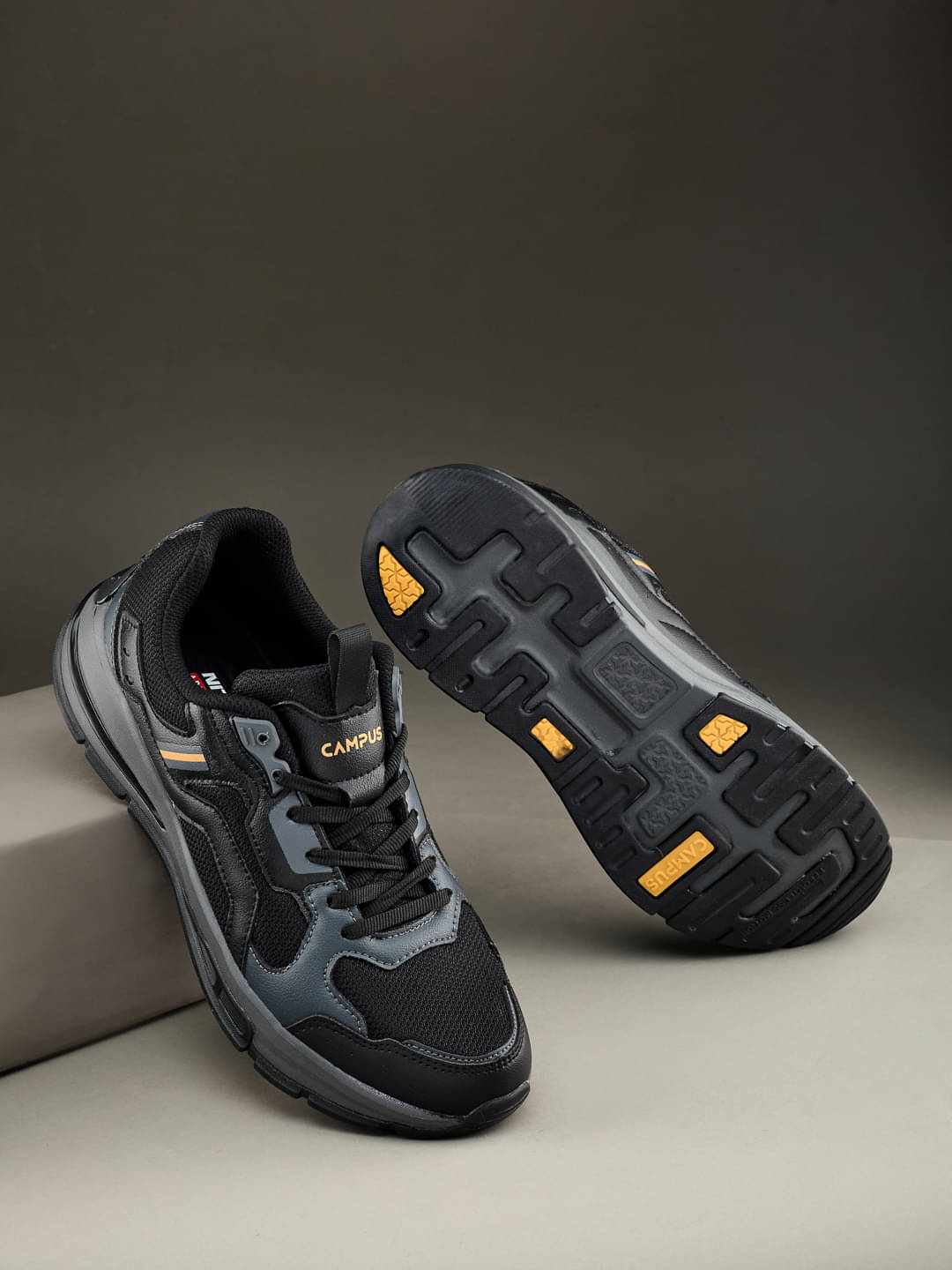    			Campus HARMONY Black Men's Sneakers