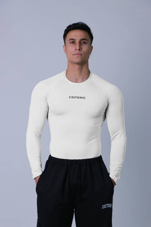 Coitonic White Polyester Slim Fit Men's Compression T-Shirt ( Pack of 1 )     			Coitonic White Polyester Slim Fit Men's Compression T-Shirt ( Pack of 1 )