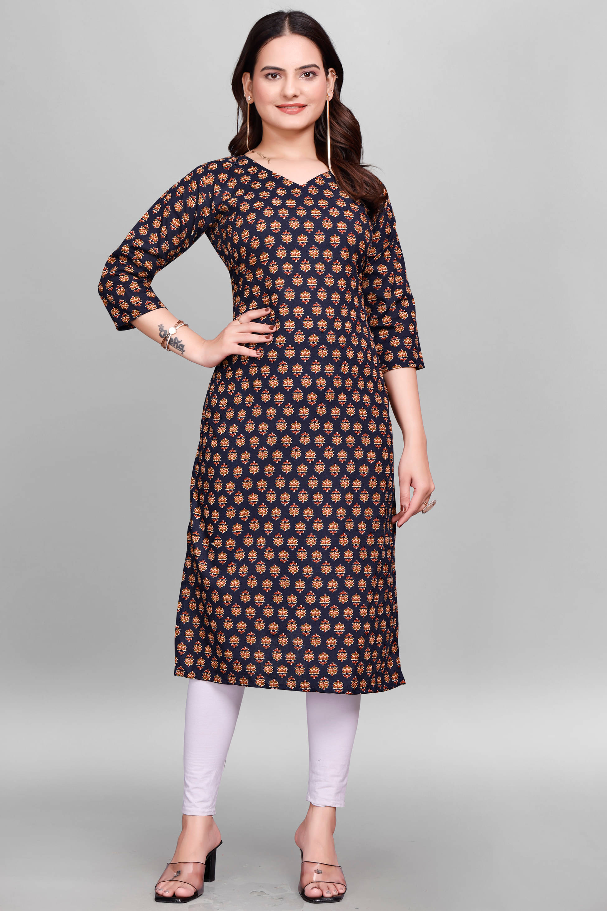 Devakii Pack of 1 Cotton Blend Printed Straight Women's Kurti - ( Navy Blue ) Devakii Pack of 1 Cotton Blend Printed Straight Women's Kurti - ( Navy Blue )