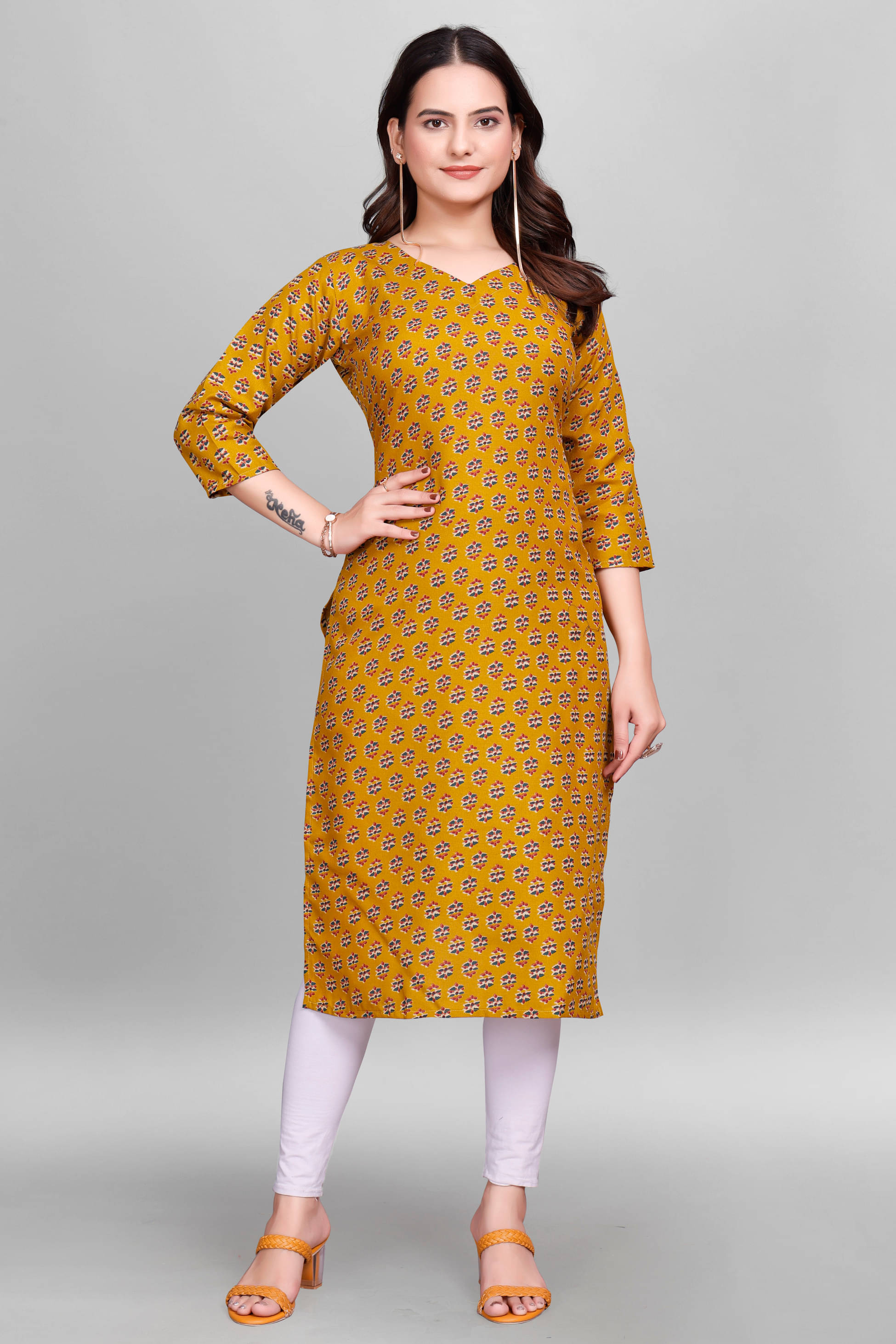     			Devakii Pack of 1 Cotton Blend Printed Straight Women's Kurti - ( Mustard )