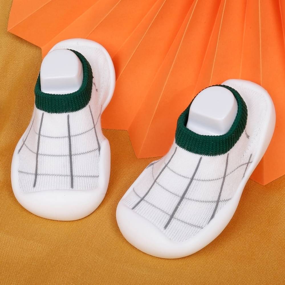     			Neska Moda - White Booties For Baby Boy & Baby Girl 12-18 Months ( Pack of 1 )